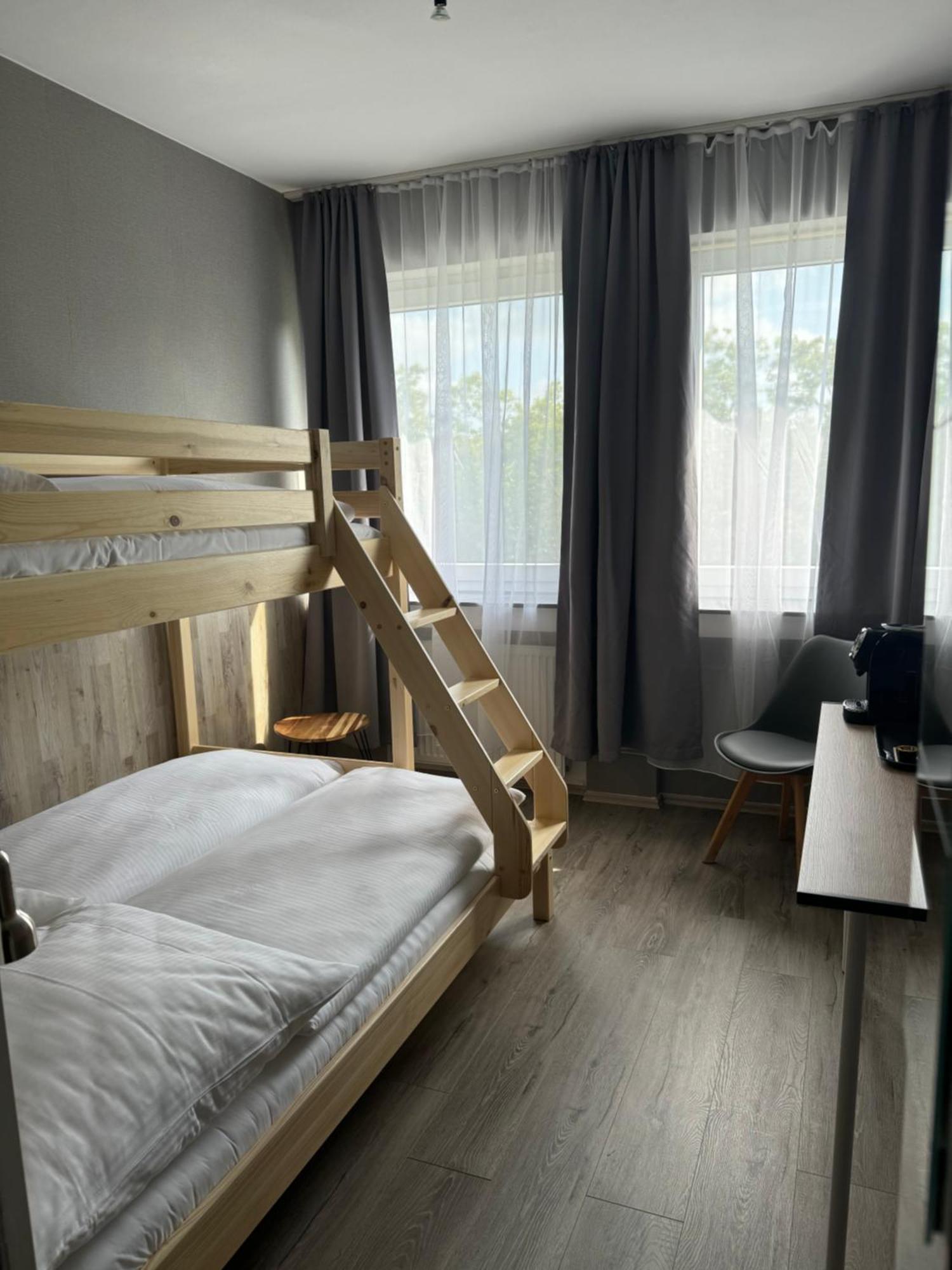 Skyline Hotel Ганновер Екстер'єр фото